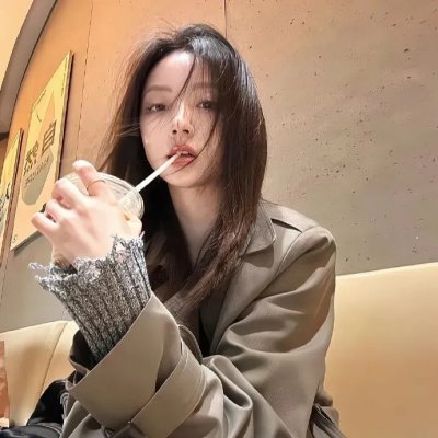 都灵之马封面
